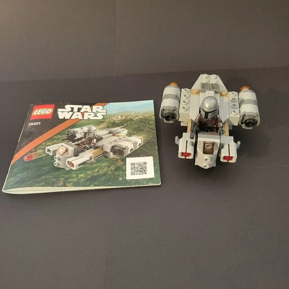 Lego Star Wars 75321- The Razor Crest Microfighter